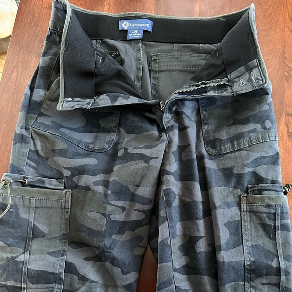 Absolutions camouflage pants - Picture 3 of 9